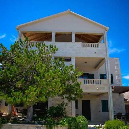 Apartment Markioli Povlja  Εξωτερικό φωτογραφία
