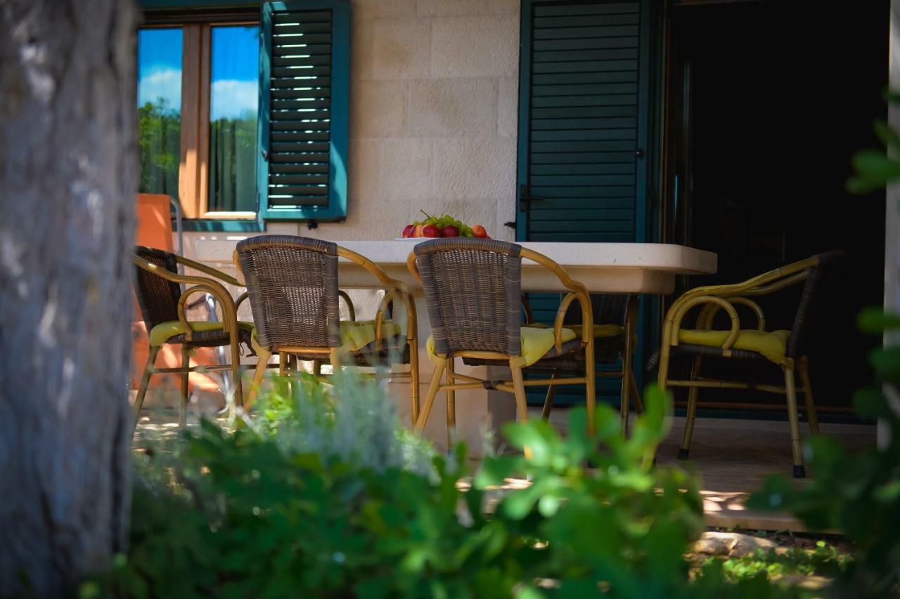 Apartment Markioli Povlja  Εξωτερικό φωτογραφία